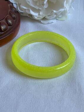 Vintage Cute Yellow Plastic Bracelet